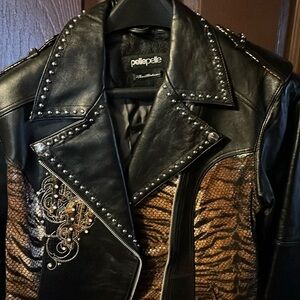 SOLD
Diva  Women Pelle Pelle leopard print and silver studded Leather Jacket.